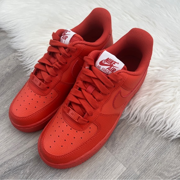 NWT Nike Air Force 1 Women’s Shoes - Picture 2 of 8